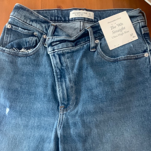 Brand new with tags high rise 90s jeans - Picture 1 of 4